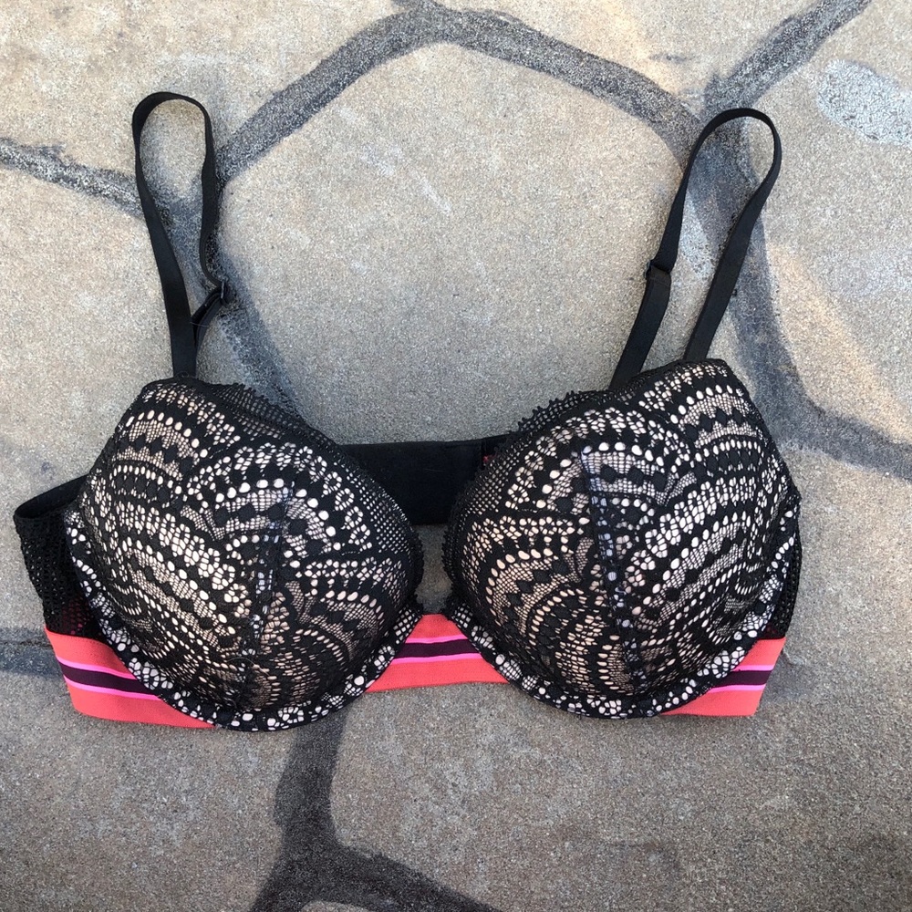 Victoria’s Secret Bra